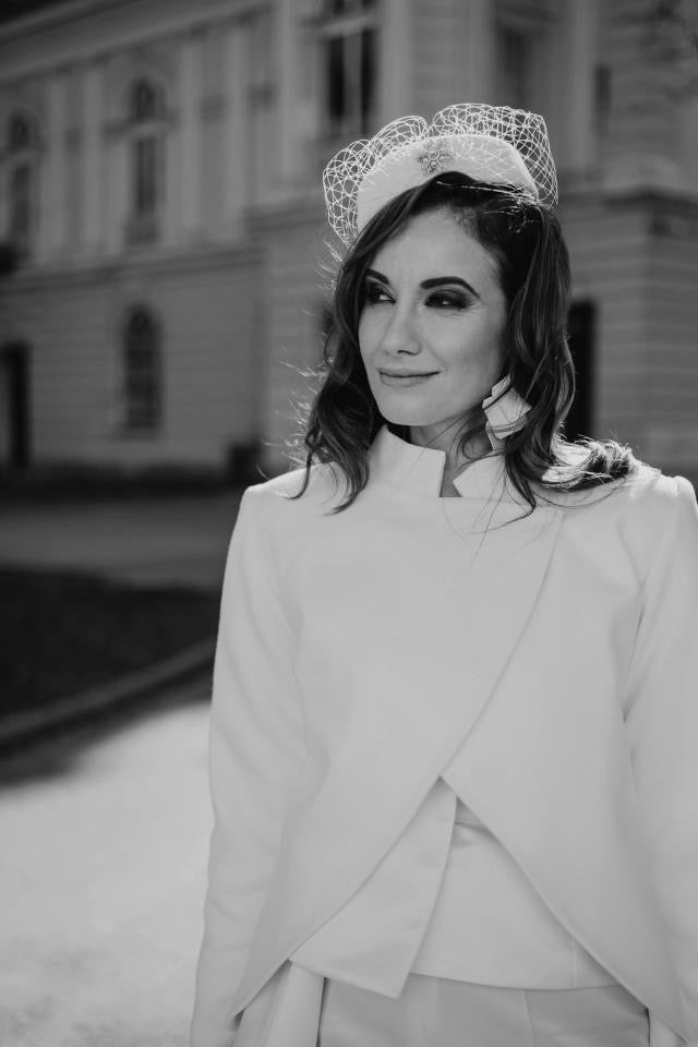 Сватбена шапка “Pillbox hat”