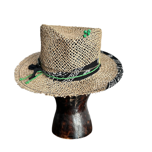 Лятна Шапка "BREEZ"