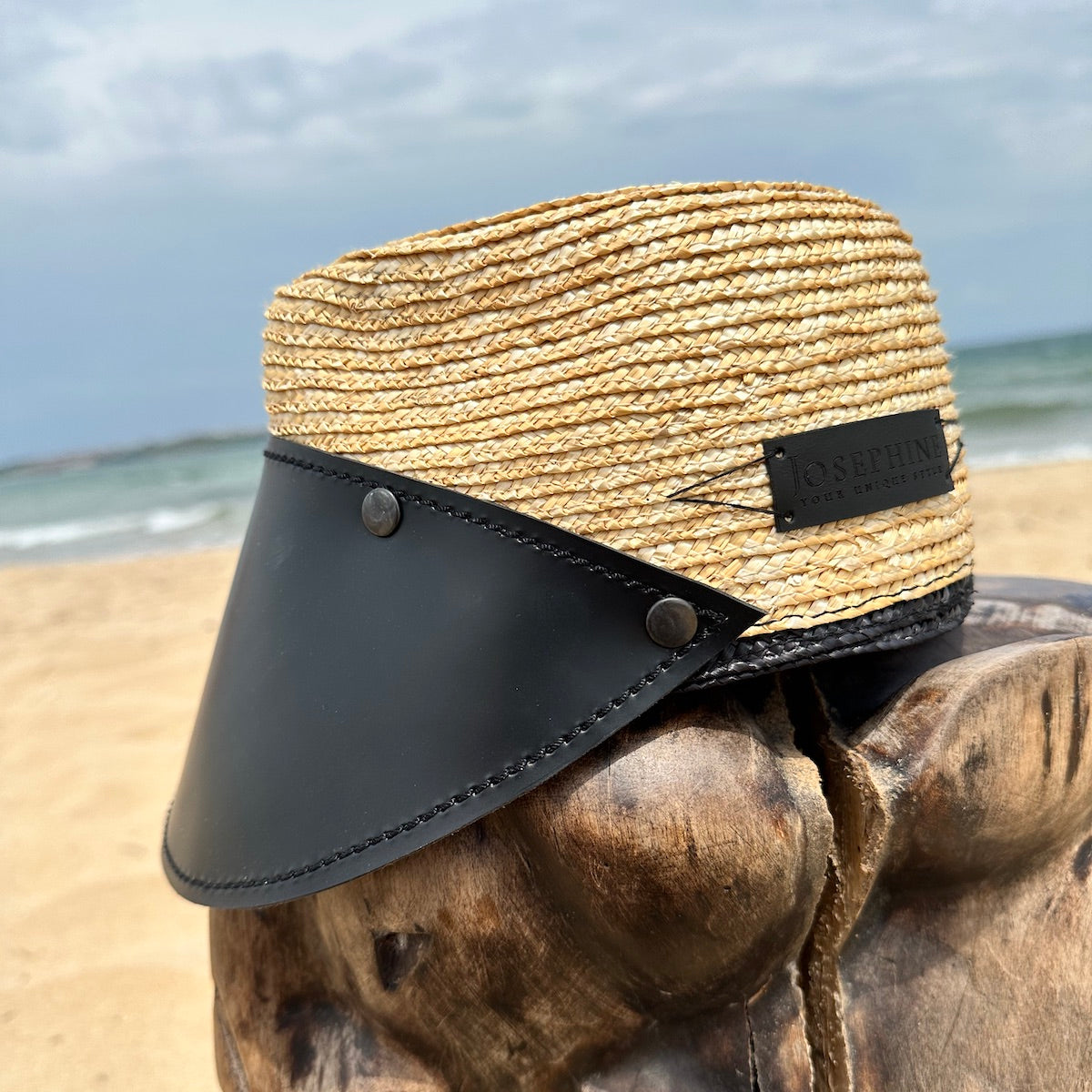 Leather visor hat with black clips THE VISOR
