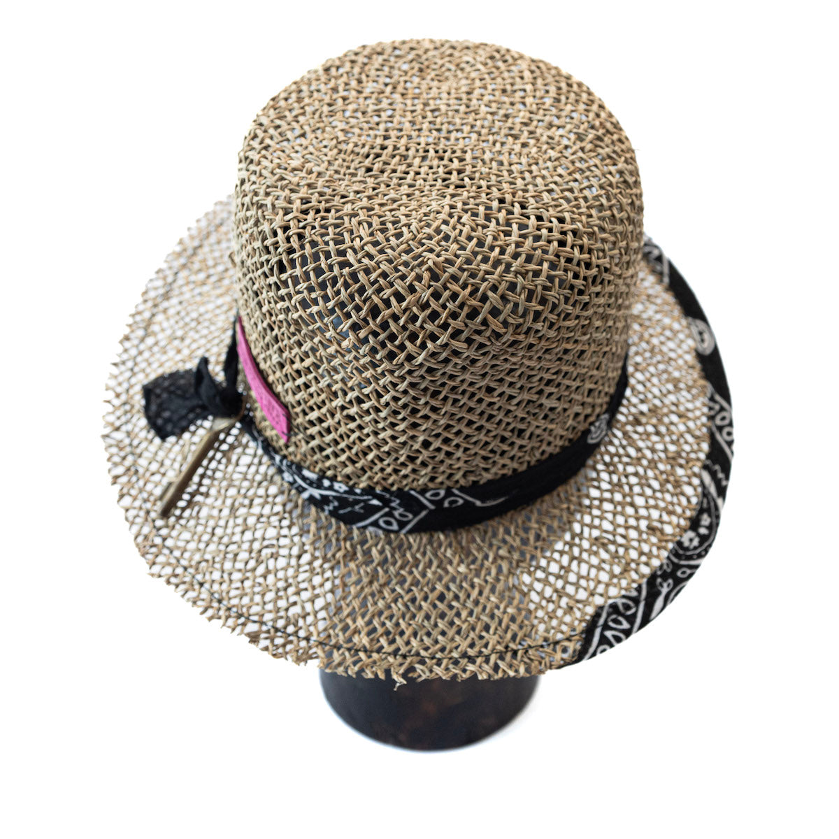 Плажна шапка пънк стил от JAZZY