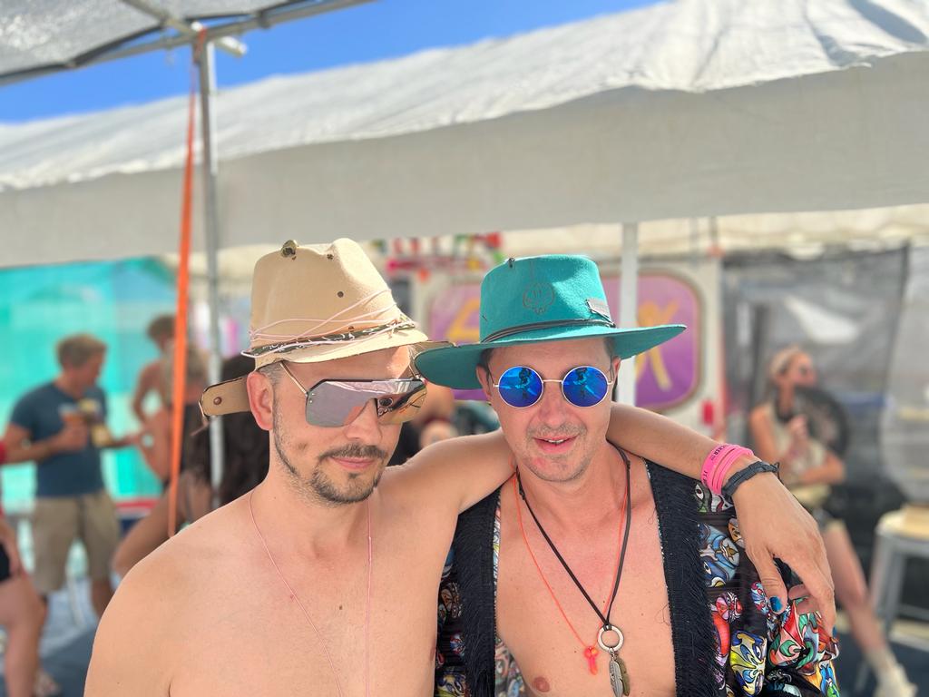 Шапка от заешки филц "BURNING MAN"