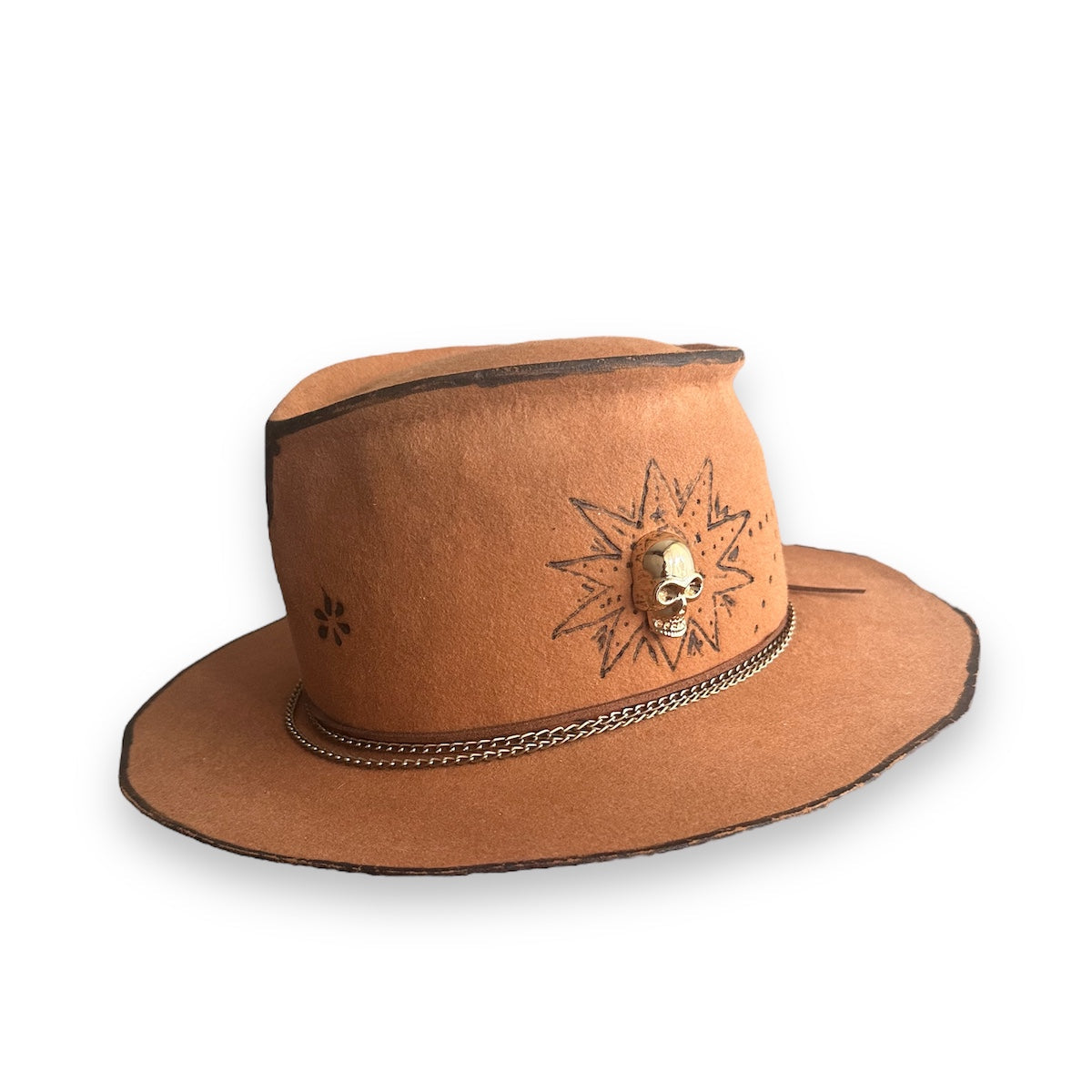 Hat with MADAGASCAR crown